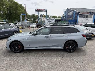 skadebil auto BMW 3-serie 330e 135KW Pano Clima Navi M-Pakket NAP 2025/12