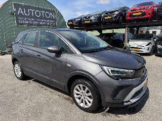 Unfallwagen Opel Crossland 1.2 Turbo 96KW Autom. Clima Navi Led 360Camera Elegance 2021/9