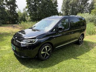 krockskadad bil auto Volkswagen Caddy maxi 7 Persoons 2025/1