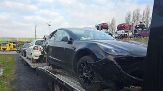Coche siniestrado Tesla Model 3 Model 3, Sedan, 2017 Standard RWD Plus, Loing Range RWD 2022