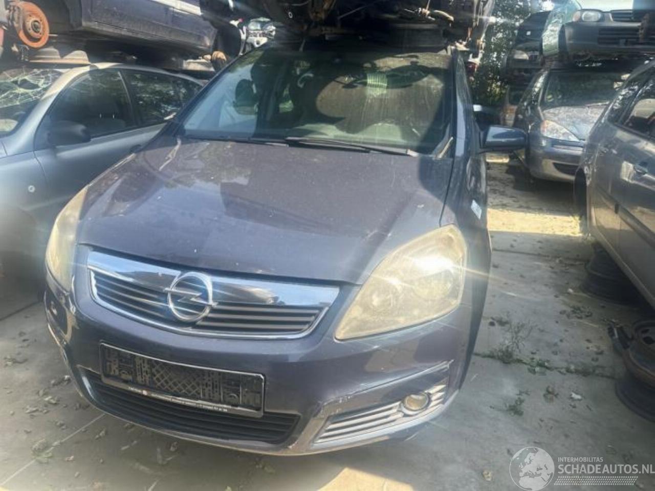 Opel Zafira Zafira (M75), MPV, 2005 / 2015 2.2 16V Direct Ecotec