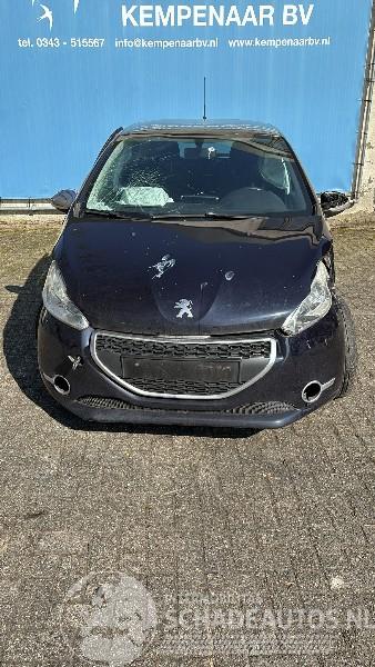 Peugeot 208 208 I (CA/CC/CK/CL) Hatchback 1.2 Vti 12V PureTech 82 (EB2F(HMZ)) [60k=
W]  (03-2012/12-2019)
