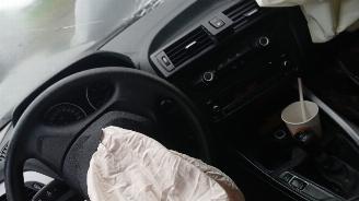 BMW 1-serie 1 serie (F21) Hatchback 3-drs 114i 1.6 16V (N13-B16A) [75kW]  (12-2011=
/03-2015) picture 2