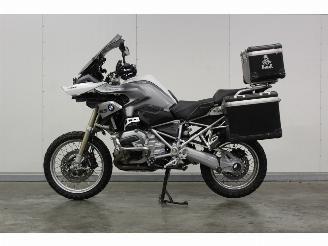 krockskadad bil motor BMW R 1200 GS LC 2013/8