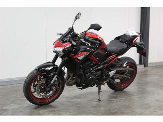 Kawasaki Z 900 ABS picture 2
