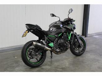 Kawasaki Z 650 2024 picture 4
