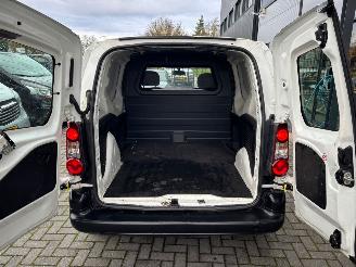 Peugeot Partner  picture 19