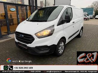 damaged commercial vehicles Ford Transit Custom  2018/4