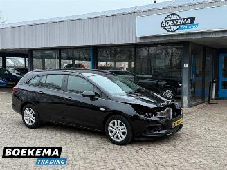 Vrakbiler auto Opel Astra Sports Tourer 1.0 Online Edition Navigatie Climate Cruise 2019/1