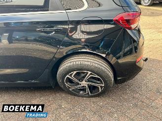 Hyundai I-30 1.5 T-GDi MHEV Stoel/Stuur Verwarming + Ventilatie Navigatie Camera picture 10