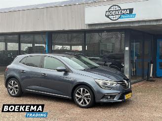 krockskadad bil auto Renault Mégane 1.2 TCe Bose Camera Stoelverw PDC Climate 2016/9