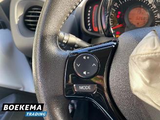 Peugeot 108 1.0 e-VTi Active Airco Cruise 5-Drs picture 24