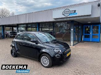 krockskadad bil auto Fiat 500E Action 24 kWh Climate Control Cruise 2022/7