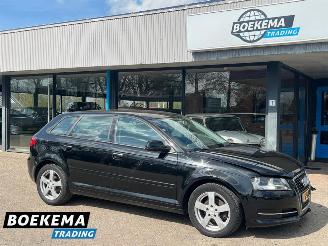 Unfallwagen Audi A3 Sportback 1.6 Ambition Airco Cruise Stoelverwarming 2010/7