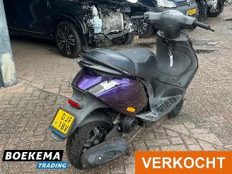 Piaggio  Zip 45KM 4T LED picture 3