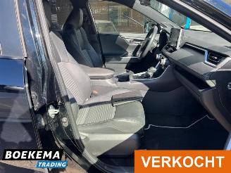 Toyota Rav-4 2.5 Hybrid Black Edition Keyless Navi Climate Cruise Camera picture 21