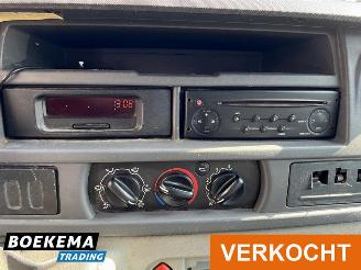 Renault Master T35 2.5 DCI DC 7-Persoons Open-Laadbak picture 17