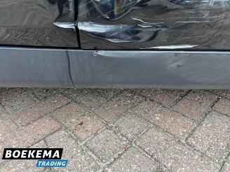 Mini Clubman Cooper 1.5 Business Automaat Navigatie Climate Cruise NL-Auto! picture 13