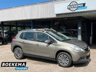 bruktbiler auto Peugeot 2008 1.2 PureTech Automaat Glazen dak Navi Airco Cruise 2016/3