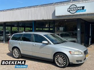 Damaged car Volvo V-50 1.8 Edition II Leer Climate Cruise PDC 2008/2