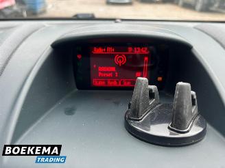 Ford Fiesta 1.6 TDCi Titanium Xenon Climate Cruise PDC picture 18