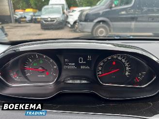 Peugeot 208 1.2 e-VTi Envy Aut Navi Clima Cruise PDC picture 23