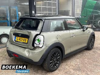 Mini Cooper 1.5 Automaat Keyless Led Navi Cruise Airco picture 2