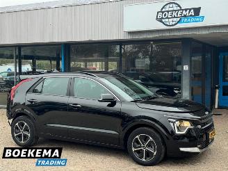 krockskadad bil auto Kia Niro 1.6 GDi Hybrid DynamicLine Navi Camera Clima Cruise 2022/8