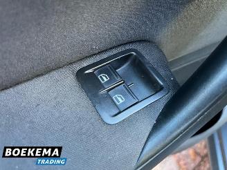 Volkswagen Polo 1.4-16V Highline Aut Clima Stoelverw. Cruise PDC picture 18