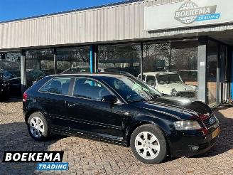 Vaurioauto  passenger cars Audi A3 1.6 Ambition Pro Line Climate PDC 2005/5
