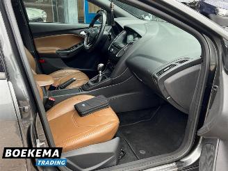 Ford Focus Wagon 1.5 TDCI ST-Line Leer Navi Camera Clima Cruise PDC picture 25