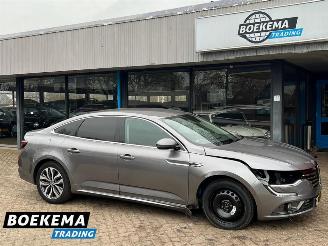 Vaurioauto  passenger cars Renault Talisman 1.6 TCe Intens Aut Keyless Leder Led Stoelkoel/verw. Camera 2017/5