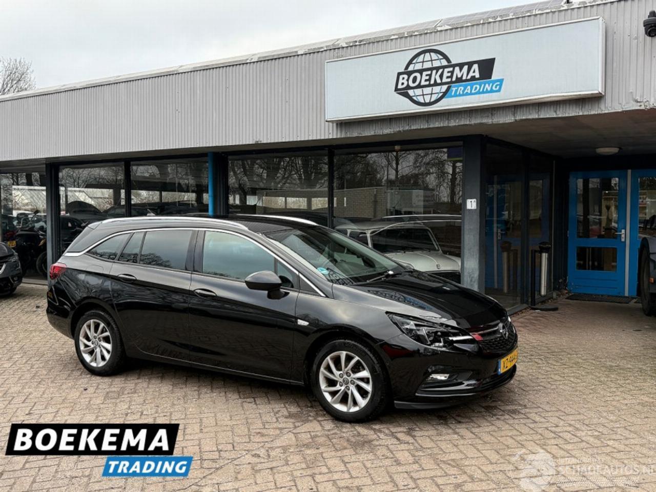 Opel Astra Sports Tourer 1.4 Innovation 150PK Keyless Navigatie Elektrische Klep