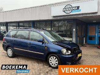  Toyota Avensis-verso 2.0i Linea Luna 6-Persoons Airco Cruise 2002/3