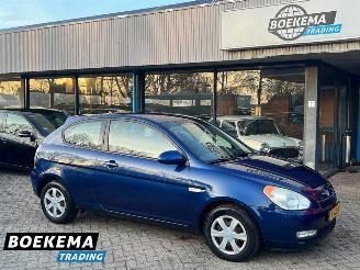 krockskadad bil auto Hyundai Accent 1.4i Dynamic Joy Airco Cruise PDC 2008/3