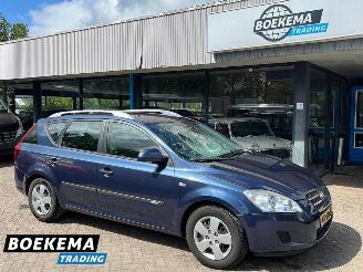 Vrakbiler auto Kia Cee d cee'd 1.4 X-tra Climate PDC Trekhaak 2008/1