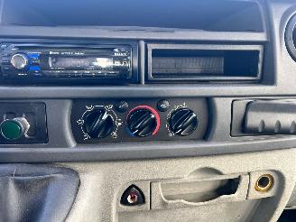 Renault Master 2.5 DCI Bakwagen met kraan GEEN DOCUMENTEN picture 9