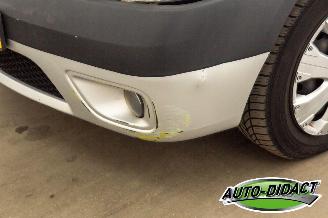 Dacia Logan 1.6-16V Lauréate 7p. picture 32