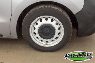 Peugeot Expert 1.5 BlueHDI 8 pers. 120 Business Standard S&S picture 30
