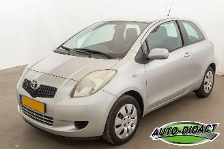 krockskadad bil auto Toyota Yaris 1.0 VVTi + Airco 2007/5