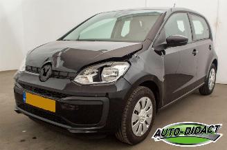 Schadeauto Volkswagen Up! 1.0 BMT move up! 94.653 km Airco 2019/8