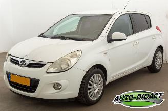 Avarii autoturisme Hyundai I-20 1.2i i-Motion Airco 2010/9