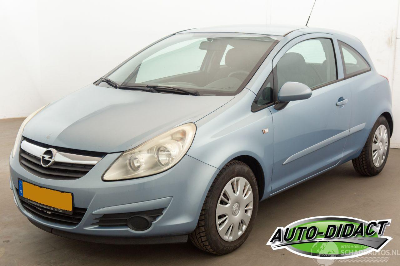Opel Corsa 1.4-16V Enjoy Airco