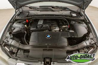 BMW 3-serie 318i Automaat Clima Navi Business Line picture 37