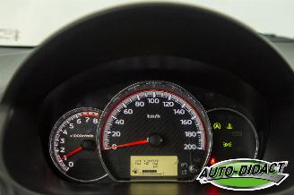 Mitsubishi Space-star 1.0 Cool+ 101.269 km Airco picture 6