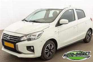 Damaged car Mitsubishi Space-star 1.0 Cool+ 97.616 km Airco 2020/11