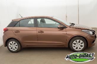 Hyundai I-20 1.4 Automaat 63.407 km Airco picture 41