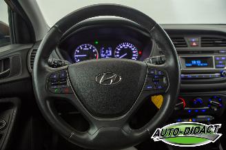 Hyundai I-20 1.4 Automaat 63.407 km Airco picture 5
