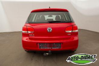 Volkswagen Golf 1.6 TDI Automaat Clima Navi picture 19