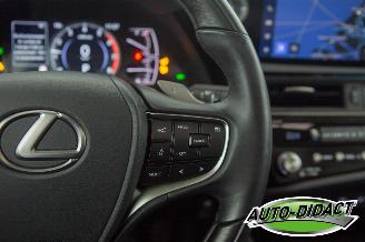 Lexus ES 300 Hybrid 33.094 km Carpas Clima Navi Leder Camera picture 18